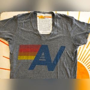 Aviator Nation distressed V neck tee shirt size small grey with logo
